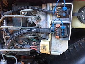 1996 s10 Blazer - c1246 ABS Code-abs-module-1.jpg