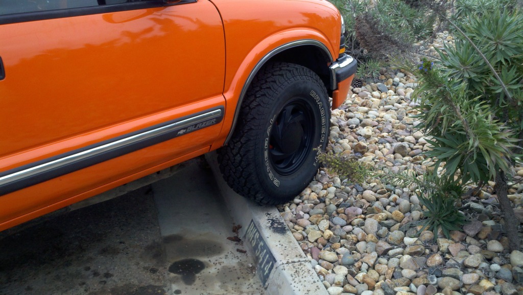 Name:  2012-07-06_08-12-35_990.jpg
Views: 96
Size:  238.1 KB