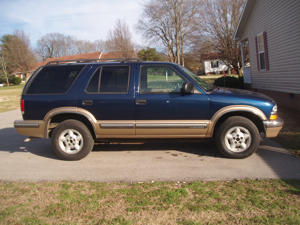 99 Blazer-special order or custom paint? - Blazer Forum - Chevy Blazer